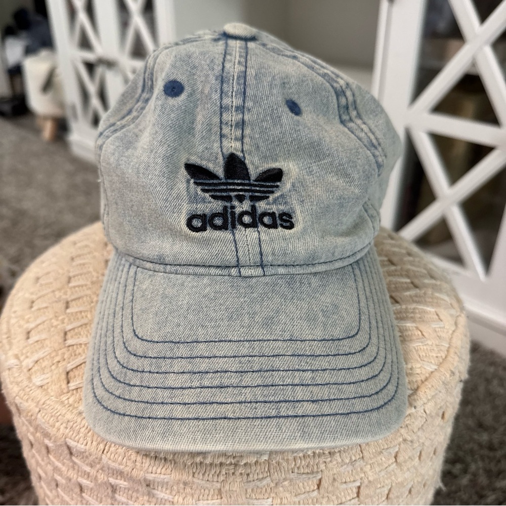 Adidas Denim StrapBack Cap Blue Trefoil Logo Adjustable Mens Light Wash Hat